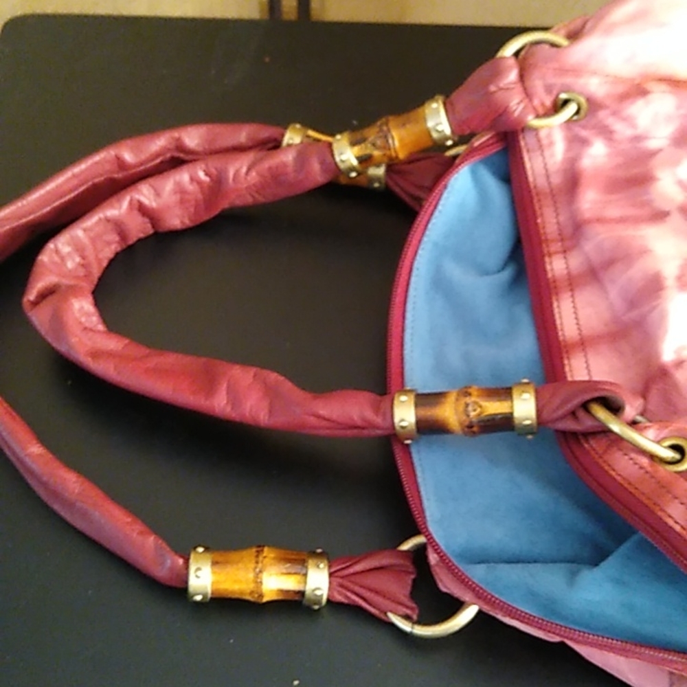 Sharif, Purse View 5